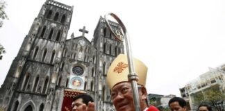 Nhìn lại 6 Đức Hồng Y của Việt Nam