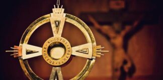 Tại sao phải sạch tội trọng mới được rước Mình Máu Chúa?