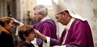 Ý nghĩa của tro trong ngày Lễ Tro?