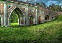 Thánh Lễ Chúa Nhật, May 3, 2015 mừng Lễ Bổn Mạng của Hội Thánh Giuse Lao Động.