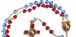 Lòng Chúa Thương Xót cứu rỗi chúng ta Lòng Chúa Thương Xót cứu rỗi chúng ta